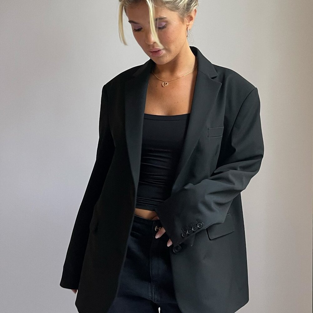 Djerf Avenue Forever Blazer Black size M oversized